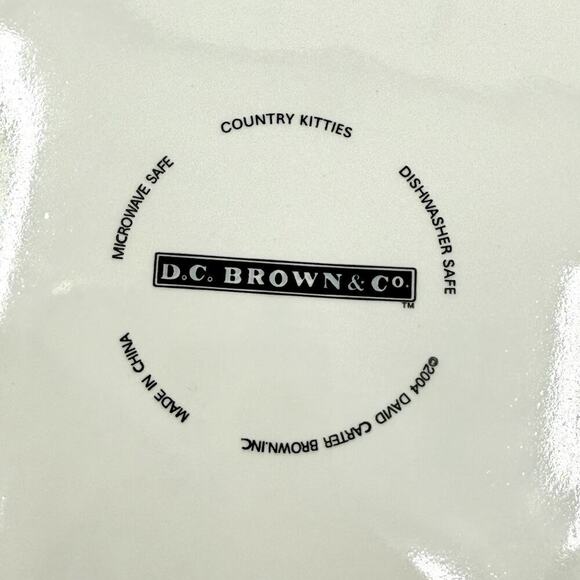 VTG 2004 Country Kitties Set/2 Coffee Mug Dessert Plate Siamese Cat DC Brown Co. - Picture 7 of 9